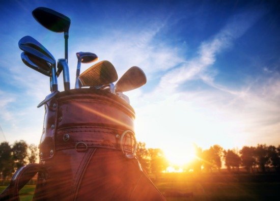 0514GolfBag_shutterstock_159907310