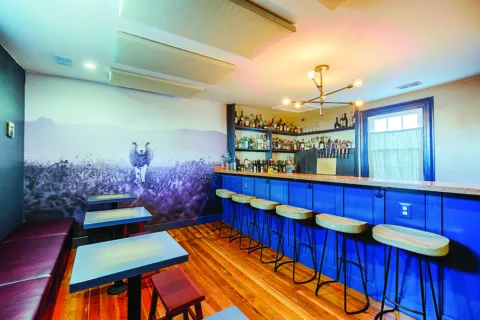 field&main