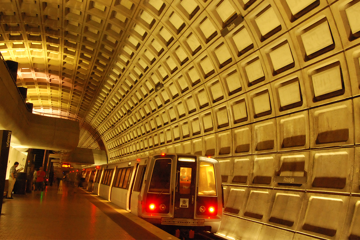 metro in tunnel