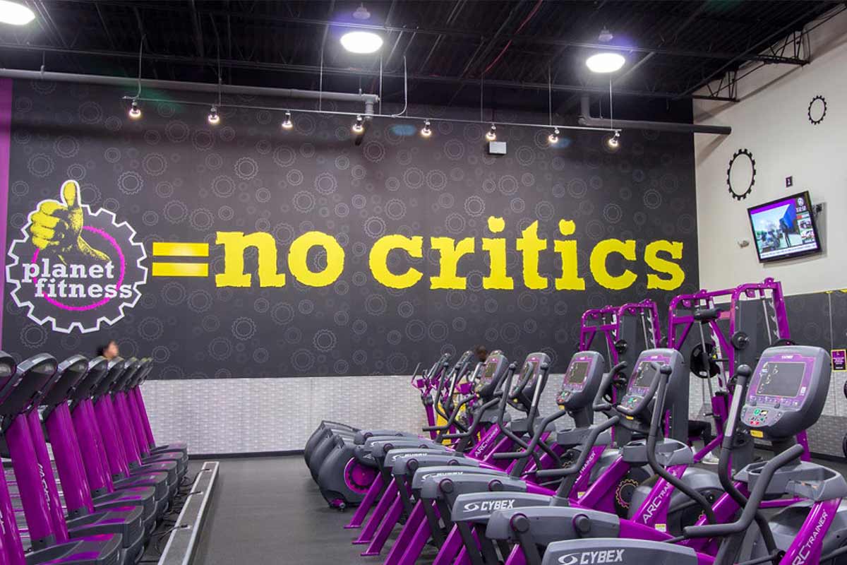 planet fitness gym's no critics sign