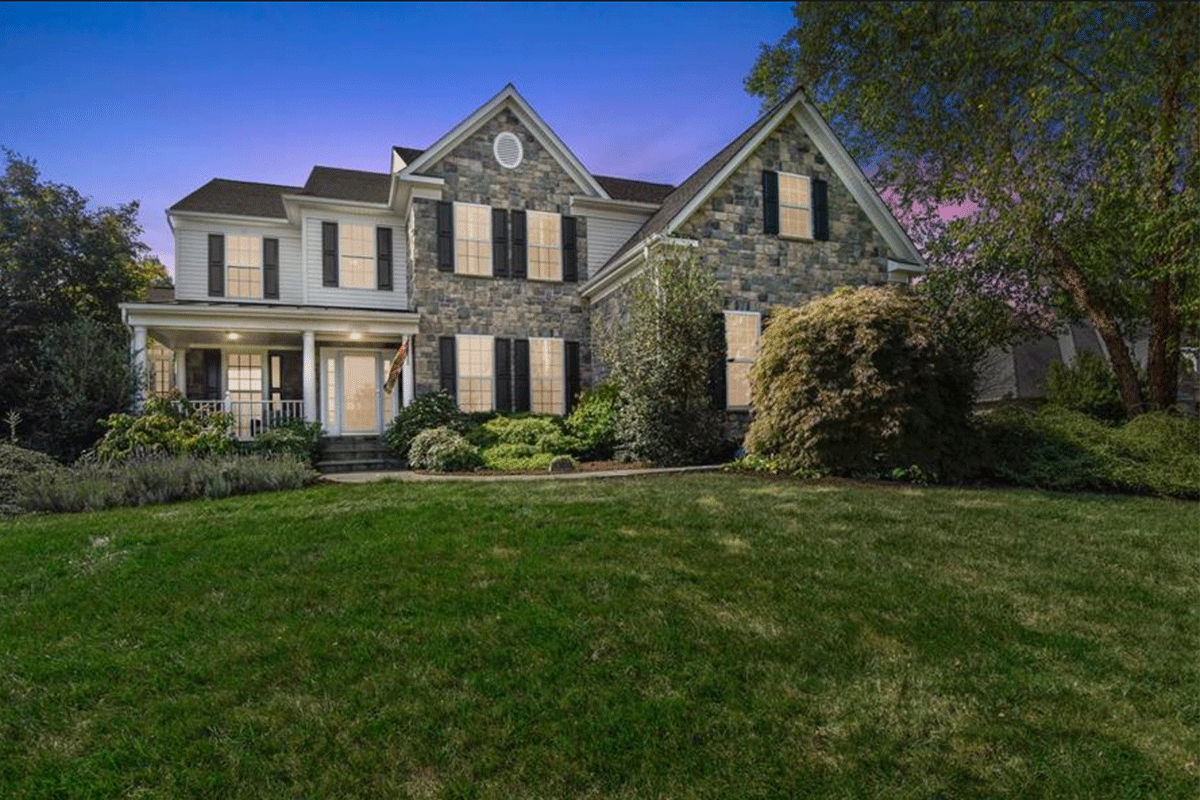 stone house in mclean