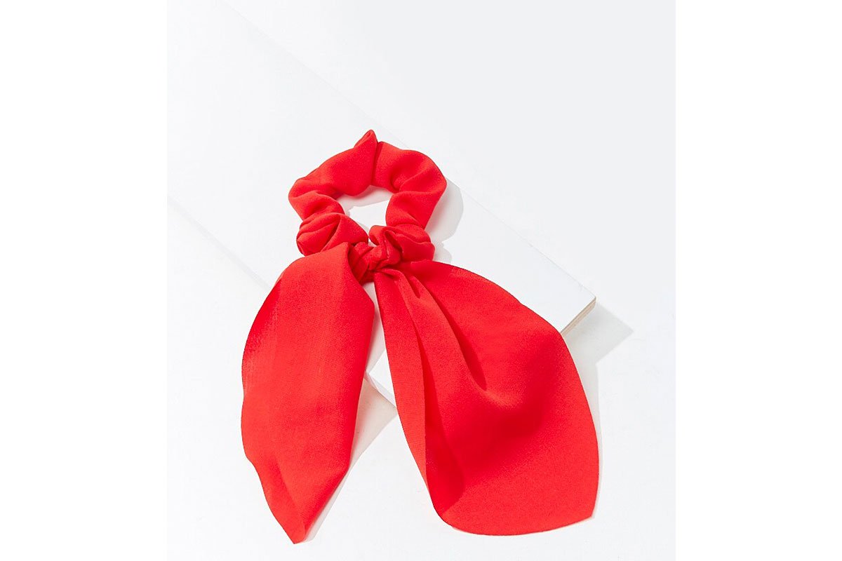 red scrunchie bow