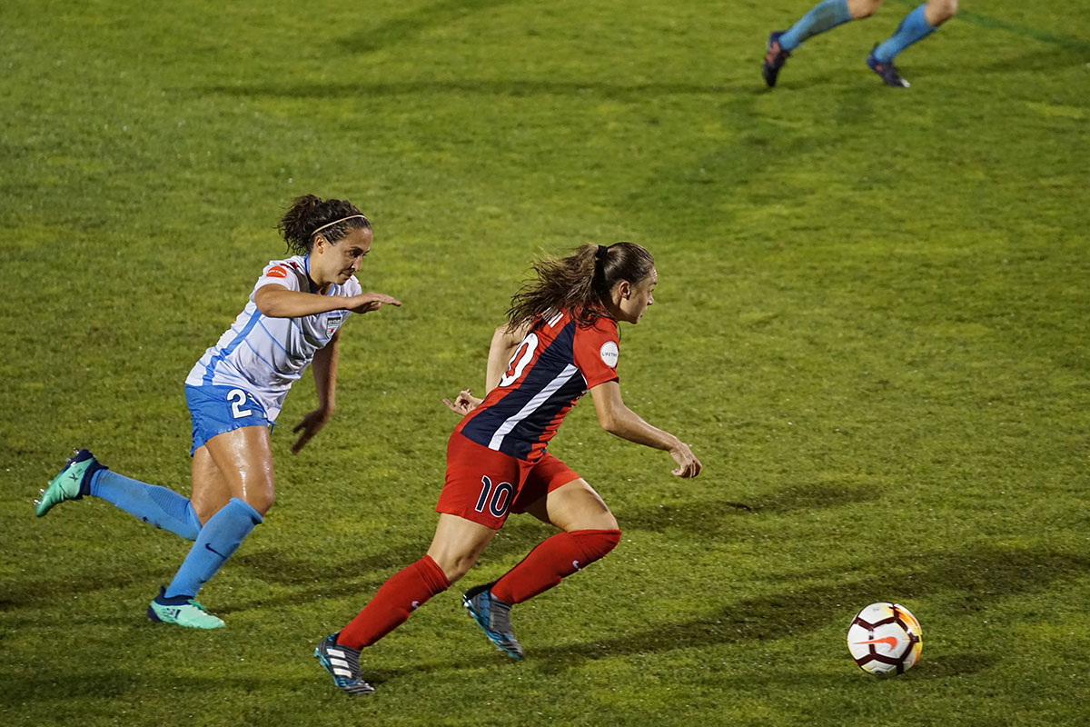 women soccer players washington spirit and chicago red stars at maryland soccerplex