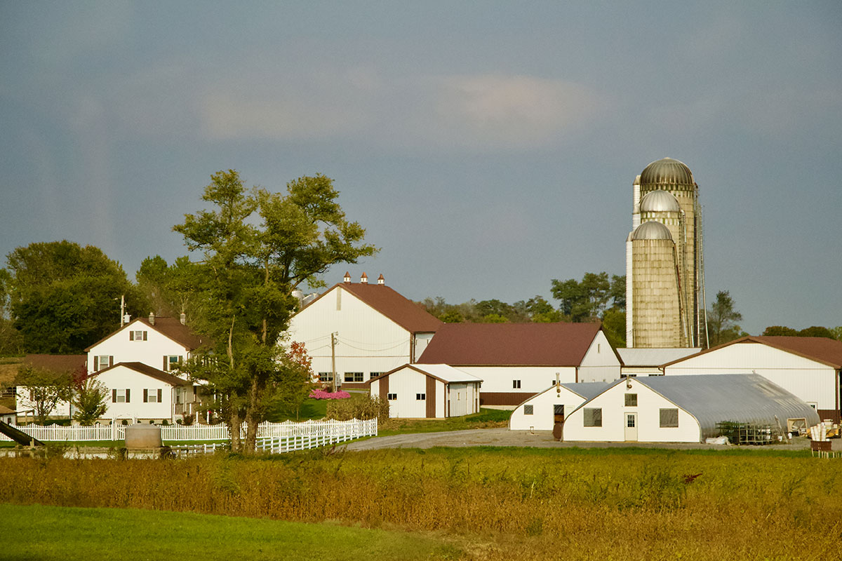 a farm in the cumberland valley of pennsylvania
