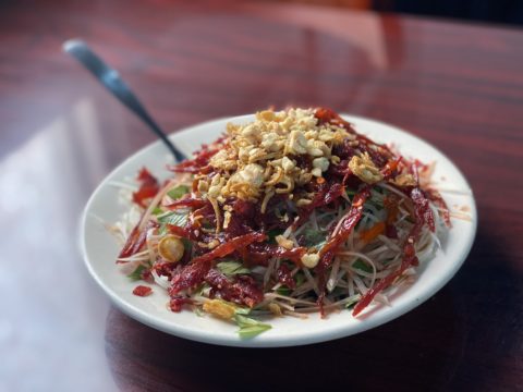 Green papaya salad