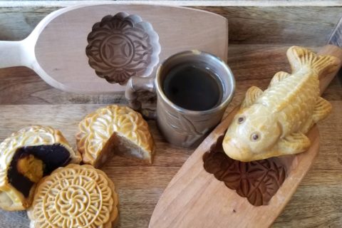 Moon Cakes from Cakes by Happy Eatery
