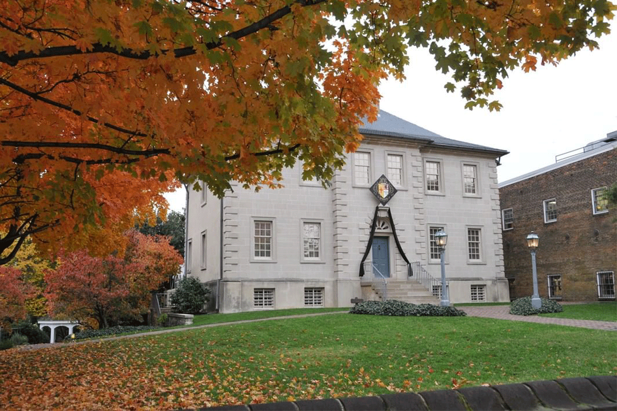 carlyle house in autumn