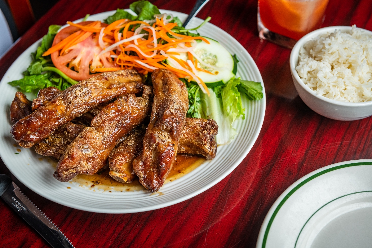 Can tho spare ribs at Nam-Viet Restaurant