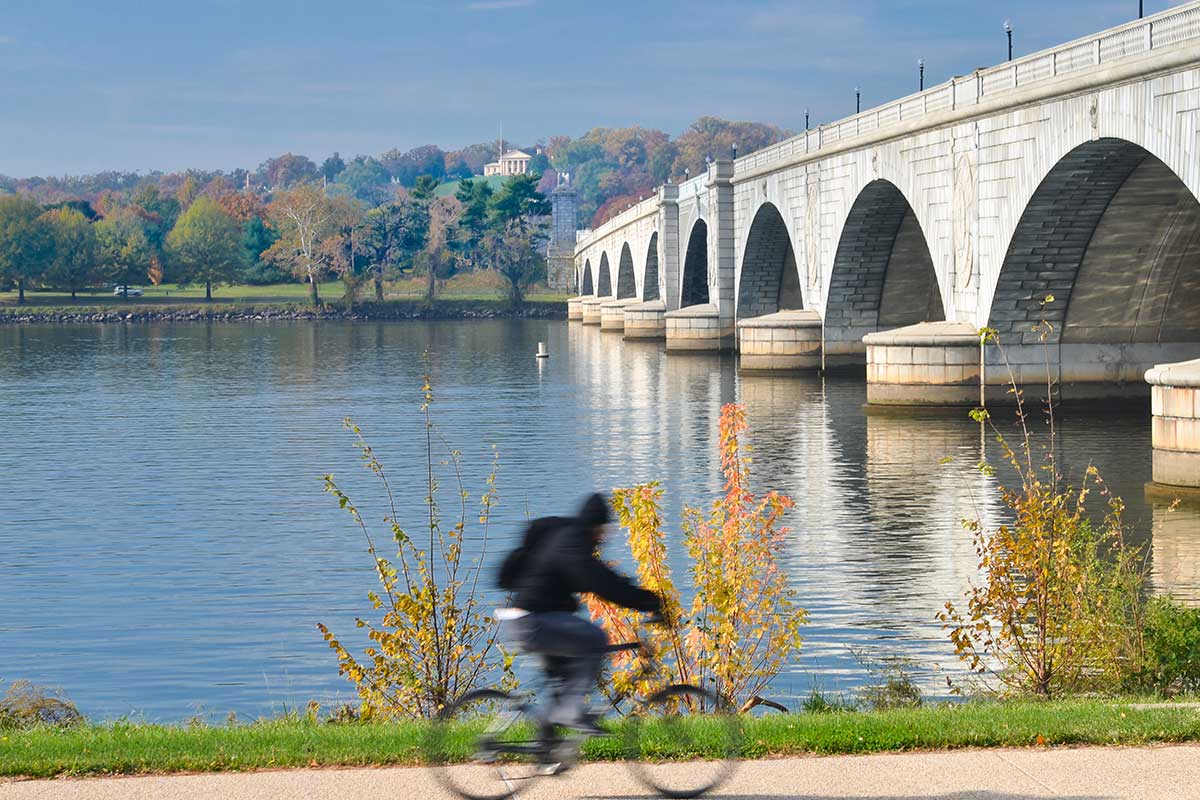 bike ride along water in DC