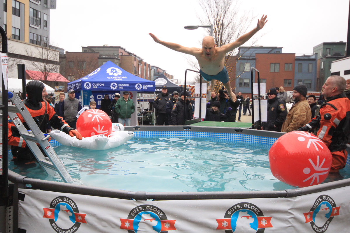 Mosaic District's Polar Plunge