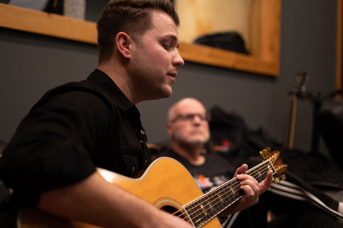 jim ebert playing guitar