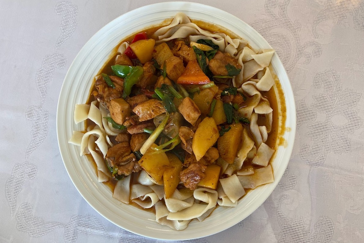Dapanji at Bostan Uyghur Cuisine