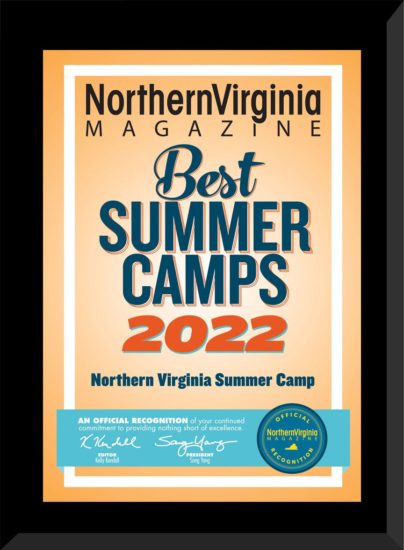 2022 best summer camps plaque