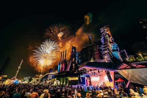 musikfest stage and fireworks