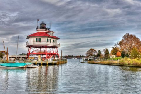 solomons island lighthouse