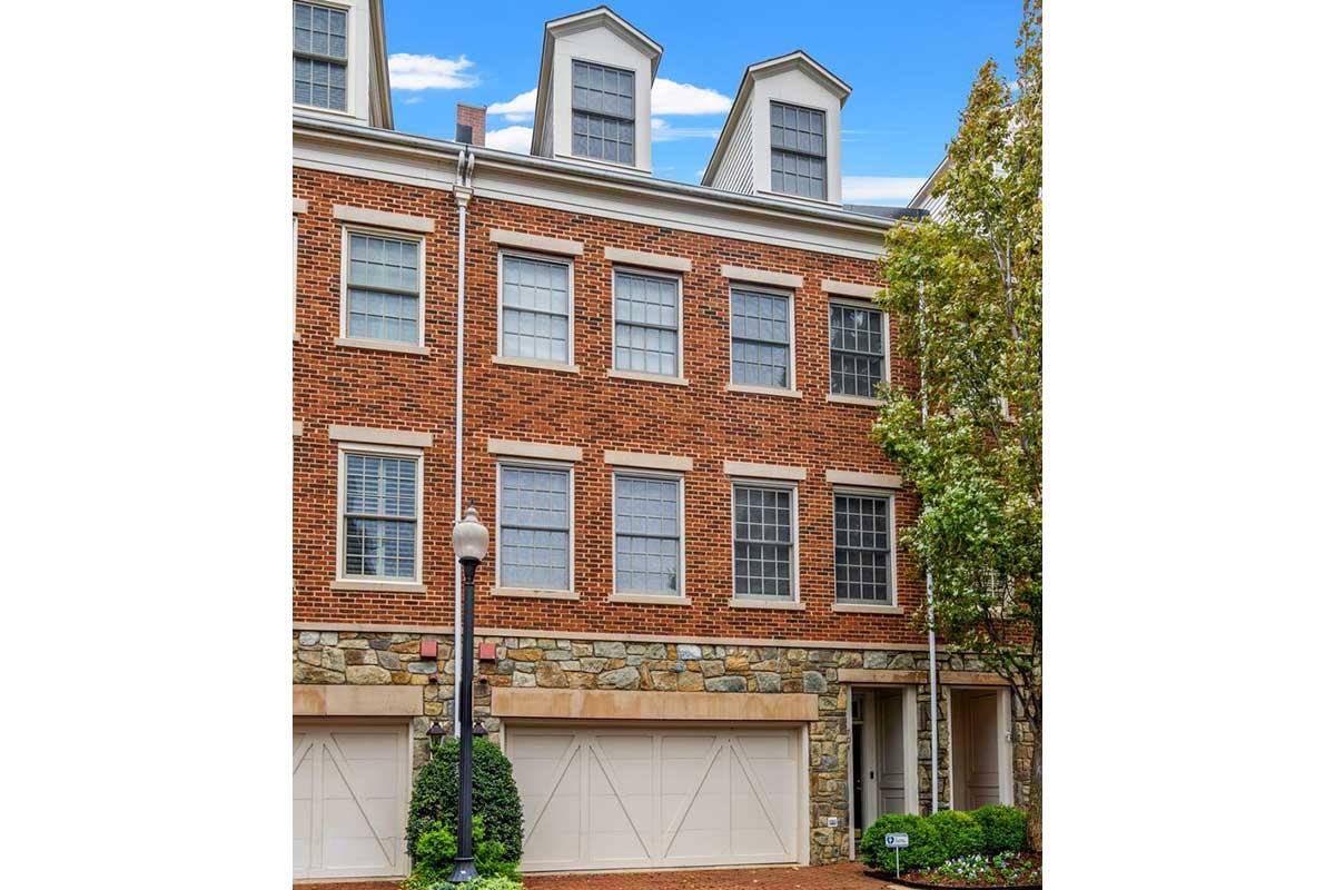 On the Market An Alexandria Townhouse with Stunning Waterfront Views