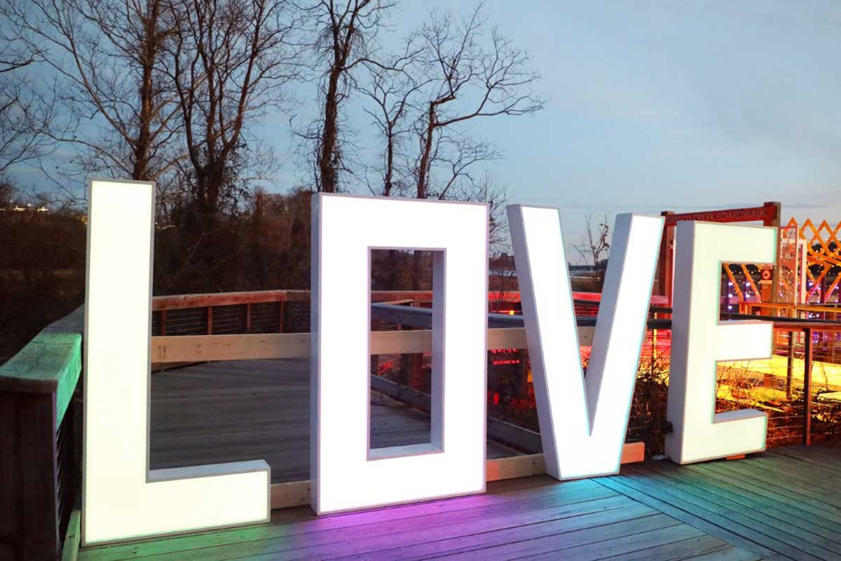 lighted love sign