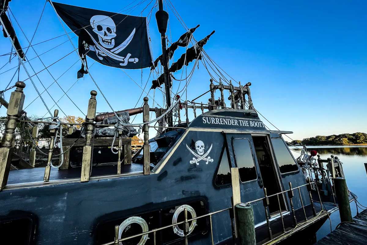 pirate ship airbnb rental