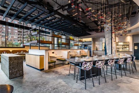 pirouette dining area