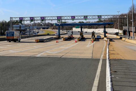 Dulles Toll Road Main Plaza