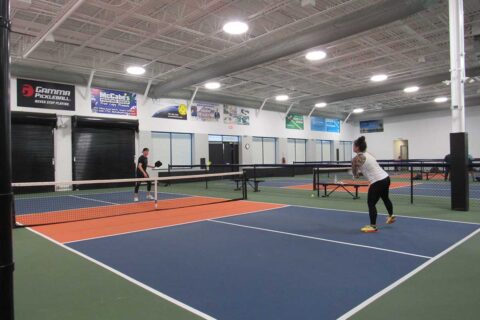 pickleballerz court