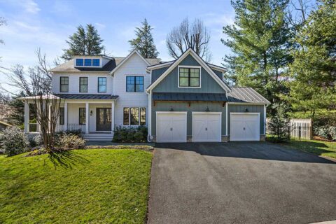 5901 Upton St Mclean exterior