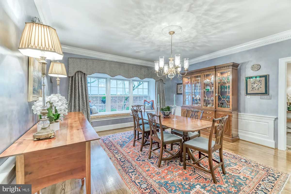 Old Town home formal dining room