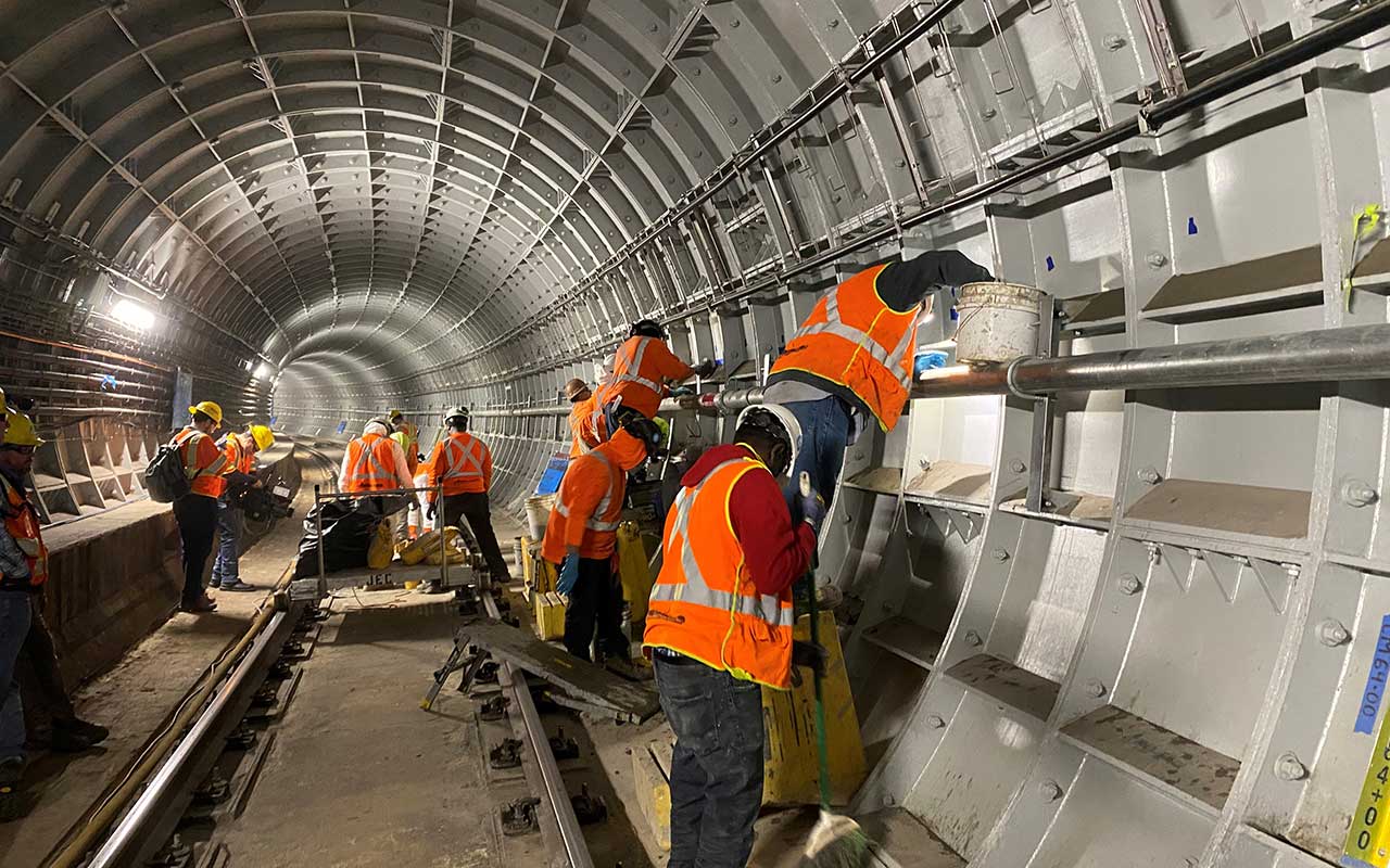 Yellow Line tunnel under repair