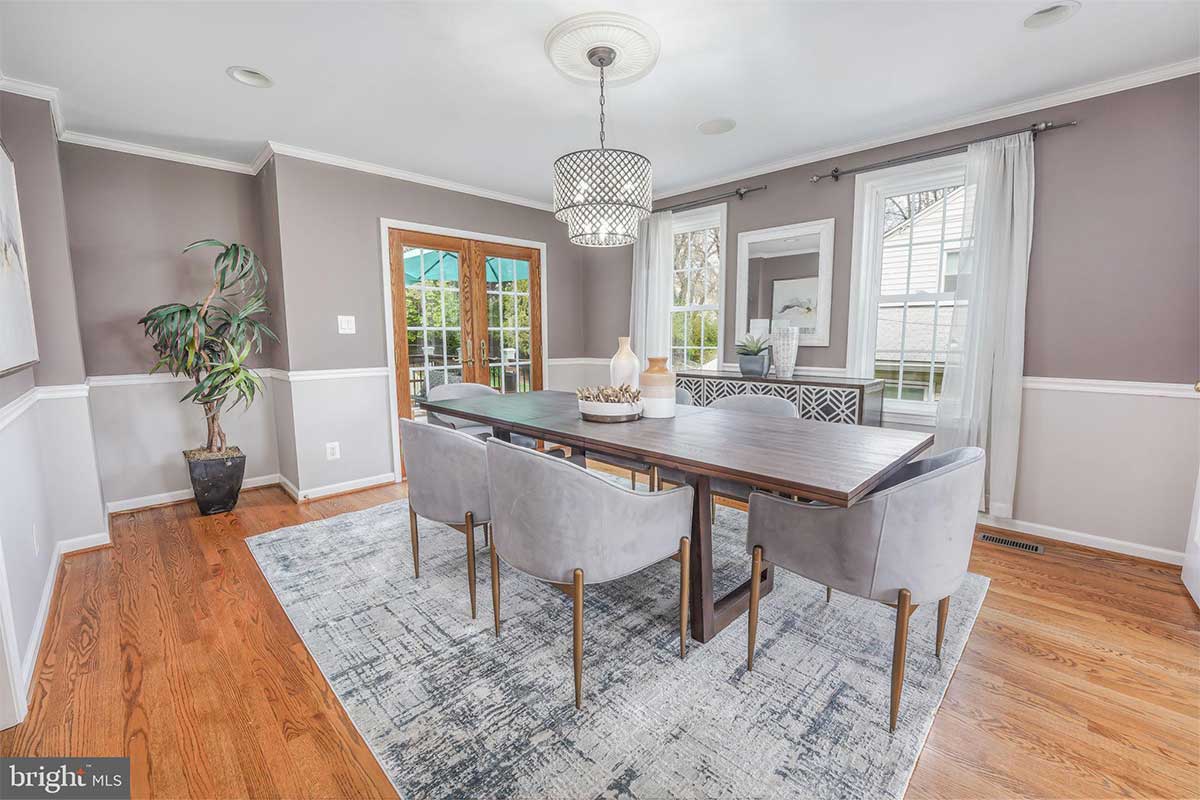 two-toned dining room