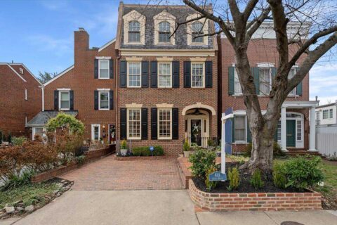 613 s. royal st, alexandria exterior