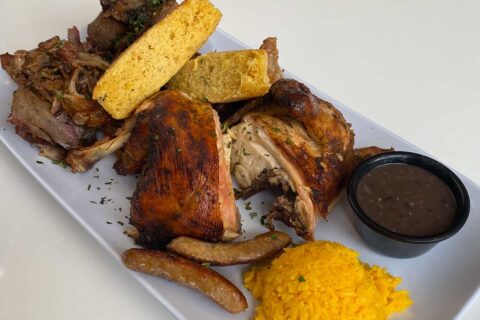 pikoteo meat platter
