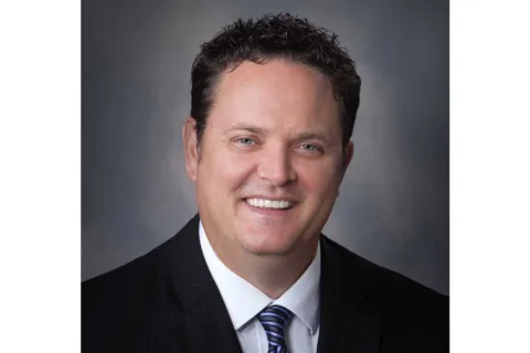 Aaron Spence headshot