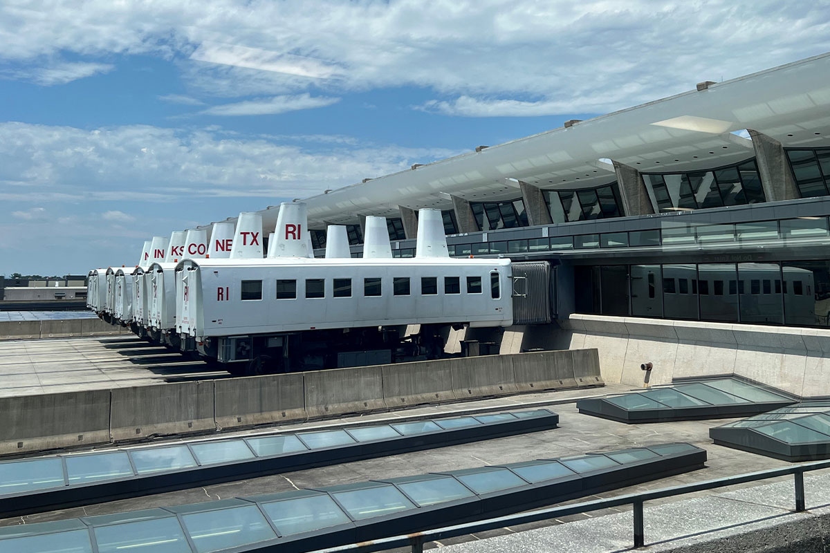 Line of Plane Mate vehicles at Dulles International Airport