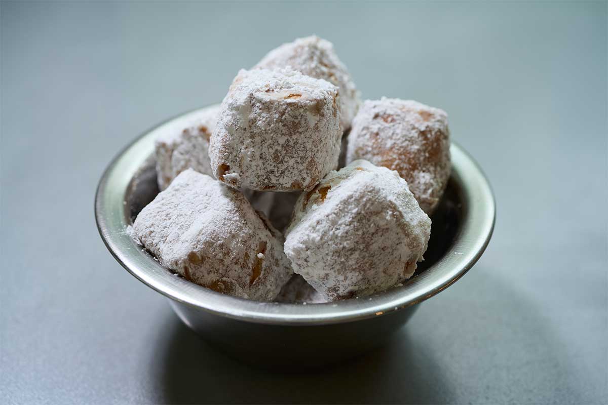 powdered sugar biscuit bites