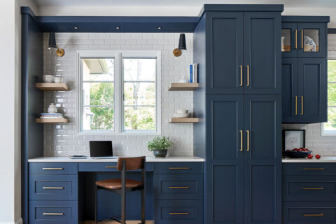 Navy blue kitchen cabinets