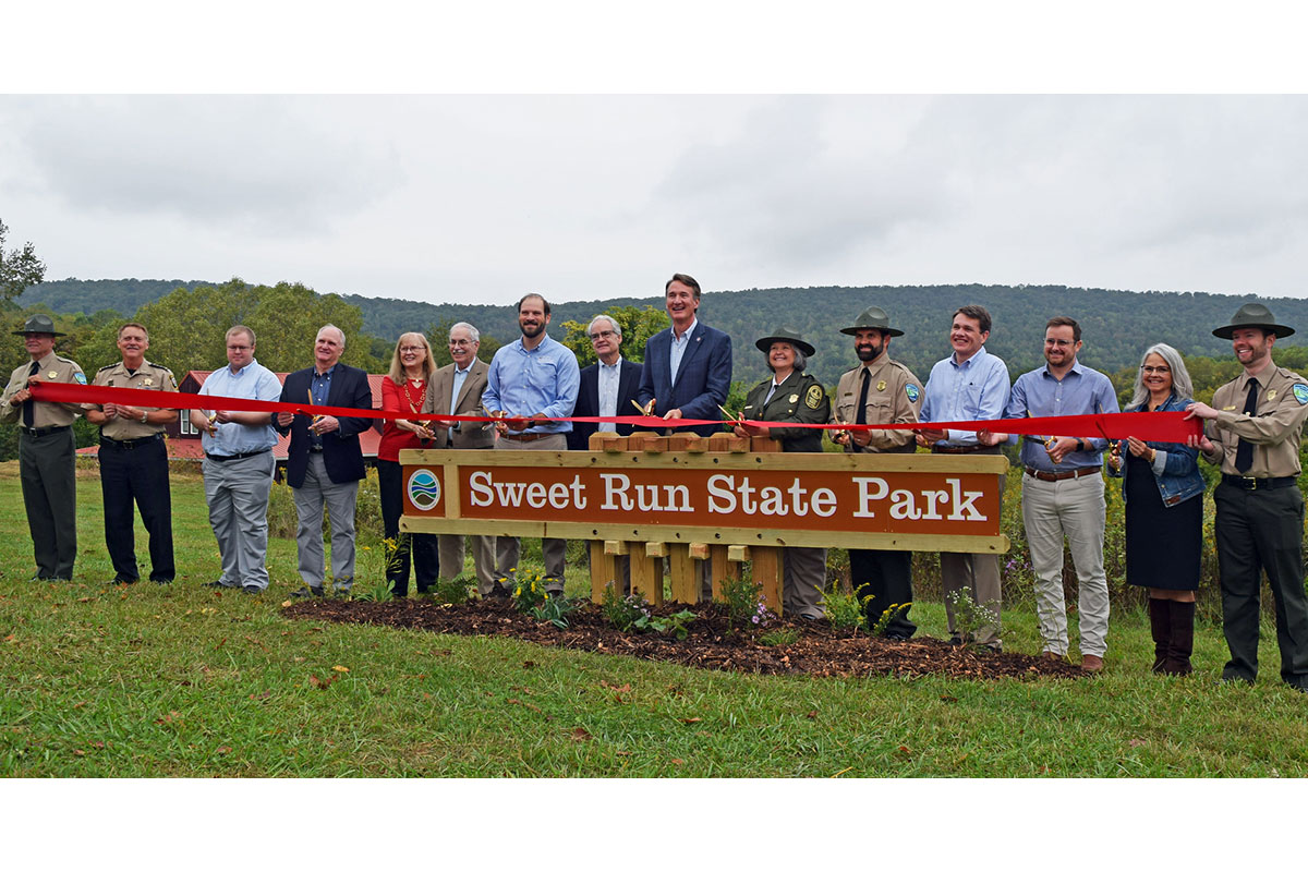 Officials cut ribbon on Sweet Run State Park