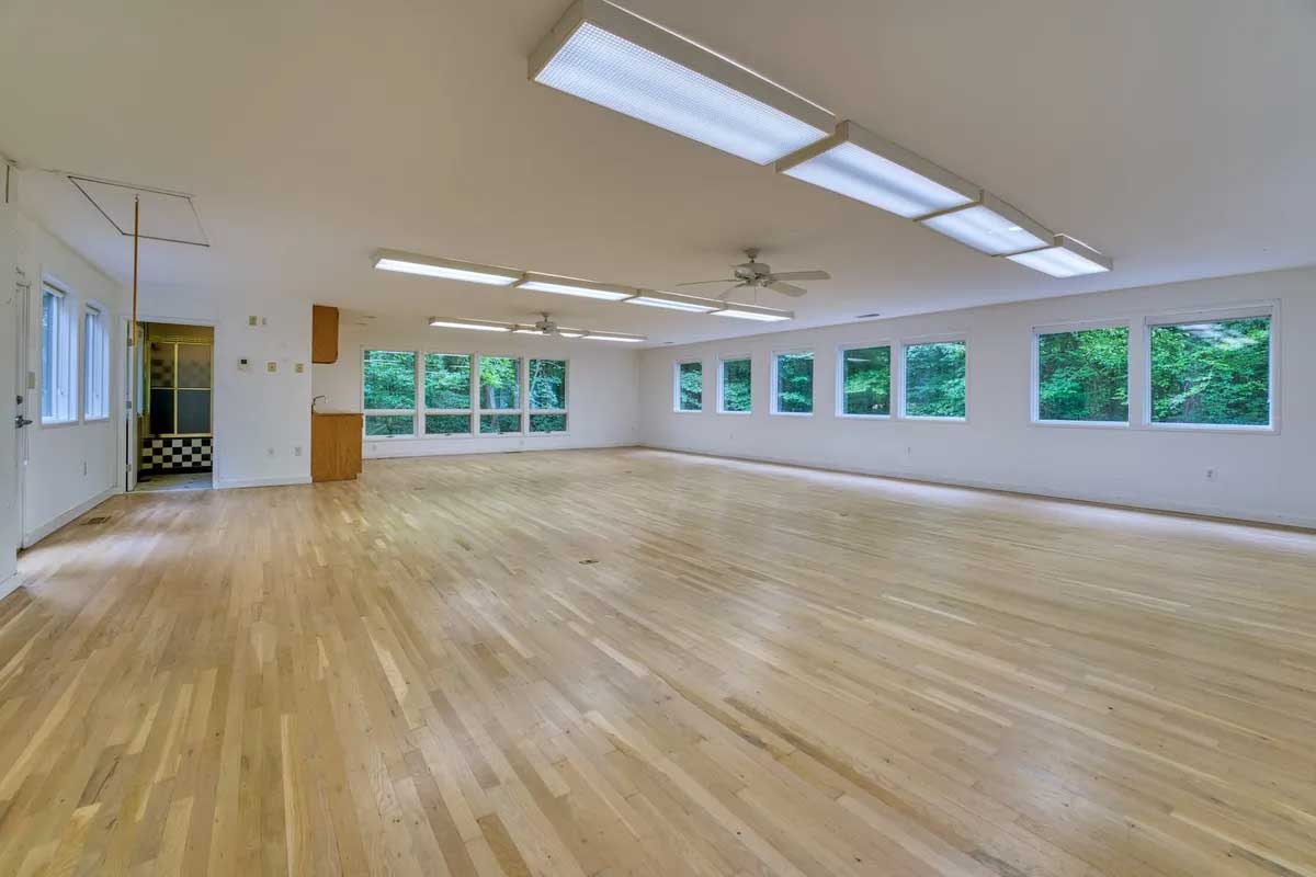 multi-purpose room with hardwood floors