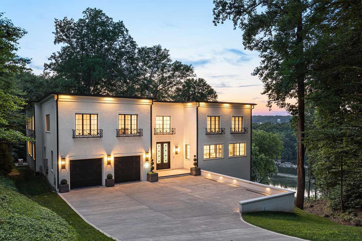 620 rivercrest dr., McLean exterior