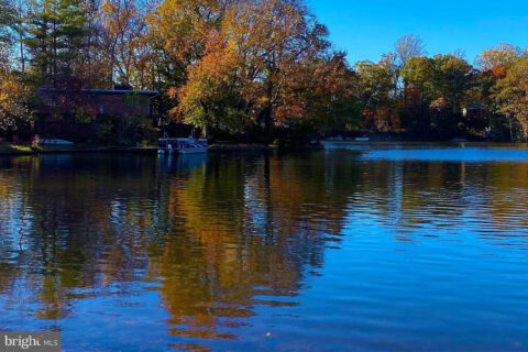 View of Lake Barcroft