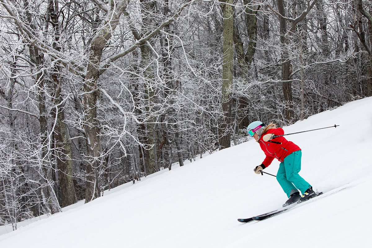 Woman skiing at Wintergreen