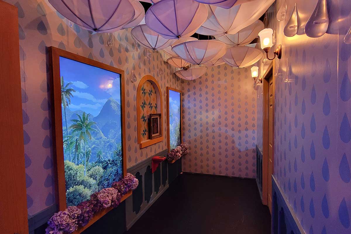 encanto x camp pepa's room with umbrellas and rain wallpaper