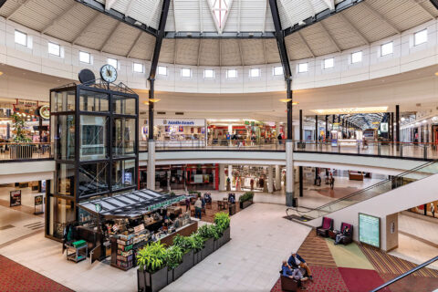 Interior of Dulles Town Center
