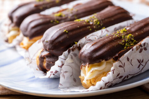 Chocolate eclairs