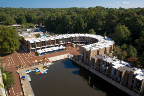 Lake Anne Plaza
