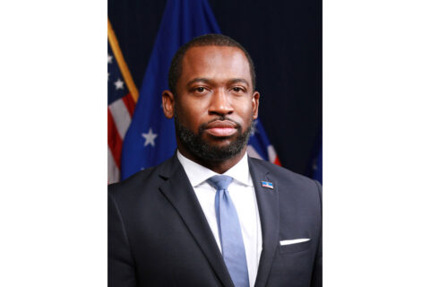 headshot of Richmond Mayor Levar Stoney