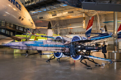 Star Wars Z-wing Outfitted Boeing CV2 Cargo Air Vehicle