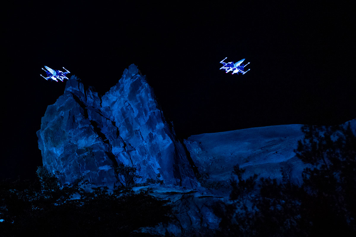 Boeing CV2 Cargo Air Vehicle (Courtesy Disney and LucasFilms Ltd.)