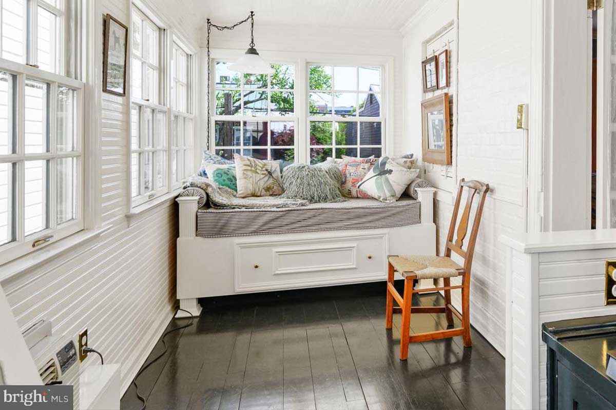 Sunroom/office