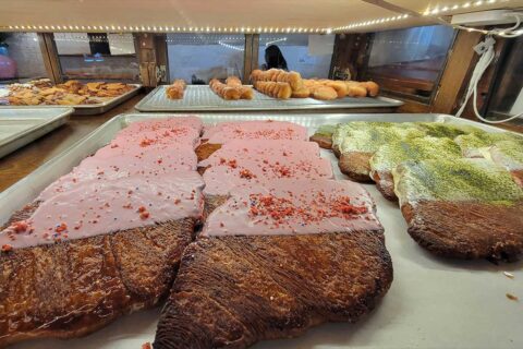 strawberry and matcha flat croissant chateau de chantilly