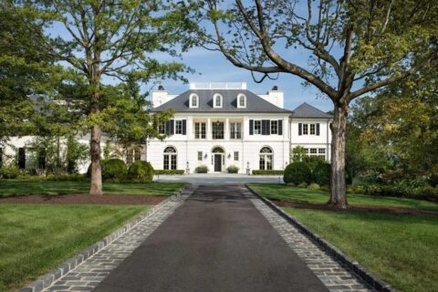 7979 E. Boulevard Dr., Alexandria exterior